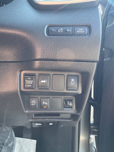 Nissan X-Trail 2017 353068625