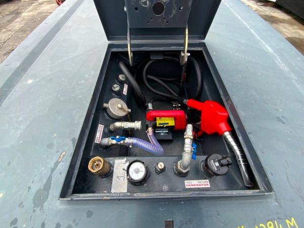 3000 litres BUNDED  FUEL  BOWSER....1394. 353104818