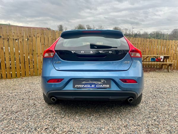 Volvo V40 2015 353125927