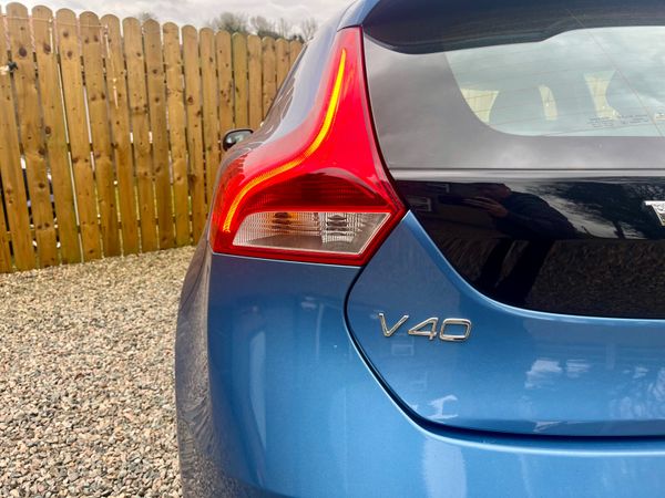 Volvo V40 2015 353125921