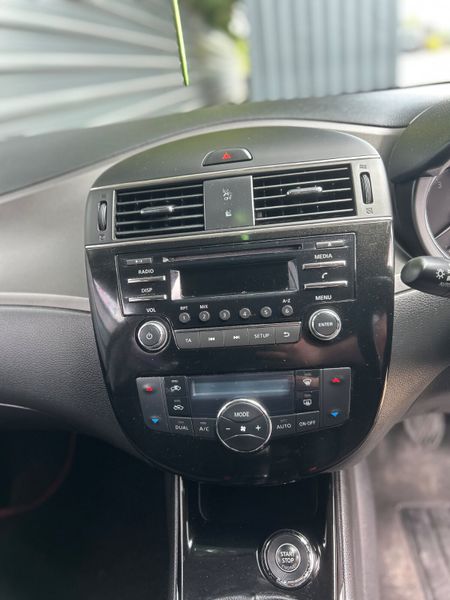 Nissan Pulsar 2016 353164162