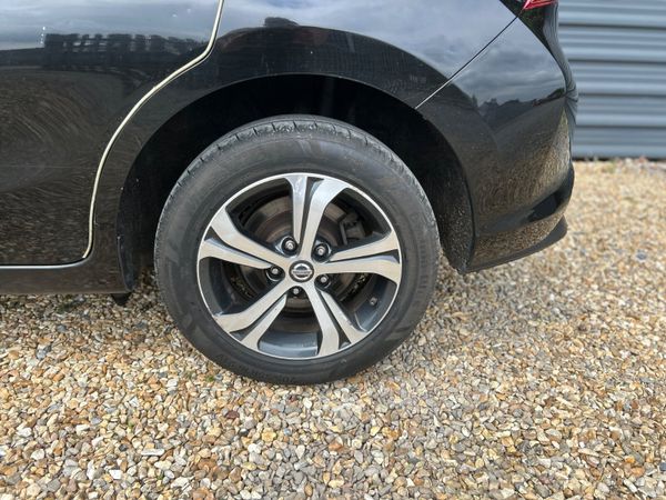 Nissan Pulsar 2016 353164201
