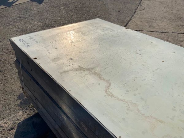 2.5mts x 1.25mts MEVA SHUTTERING PANS......6556. 353221357