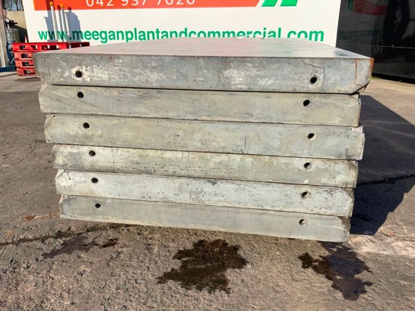 2.5mts x 1.25mts MEVA SHUTTERING PANS......6556. 353221359