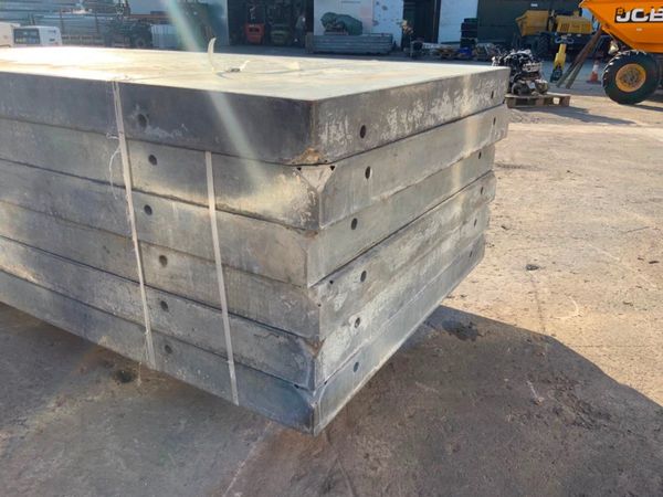 2.5mts x 1.25mts MEVA SHUTTERING PANS......6556. 353221365
