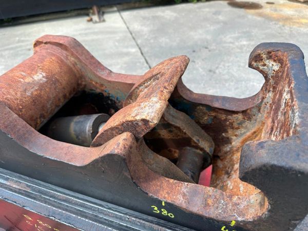20 TON HILL QUICK HITCH ...80MM....754 353240796