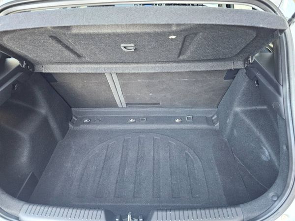 HYUNDAI I30 1.4 // ONE OWNER // 05/26 NCT 353241944