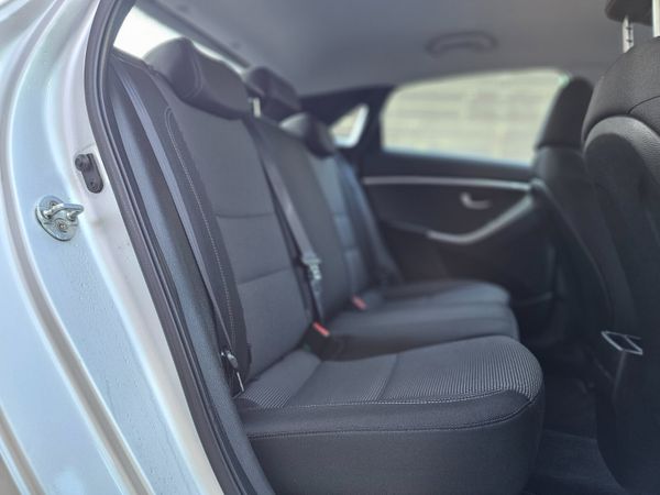 HYUNDAI I30 1.4 // ONE OWNER // 05/26 NCT 353241946
