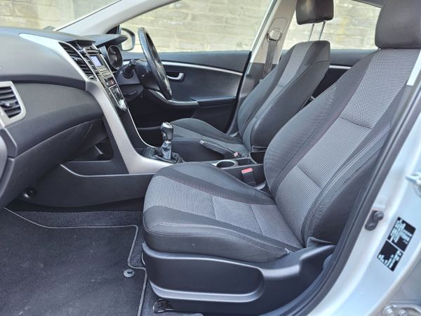HYUNDAI I30 1.4 // ONE OWNER // 05/26 NCT 353241954