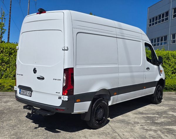 In stock 4x4 Sprinter 319/36 Select Auto 353273716
