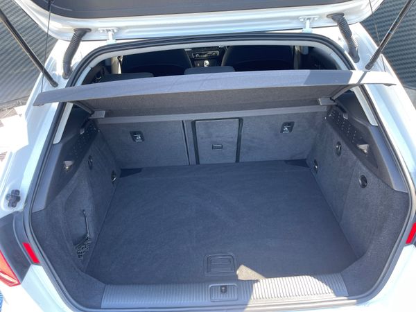 Audi A3 2014 (V17) 353282294