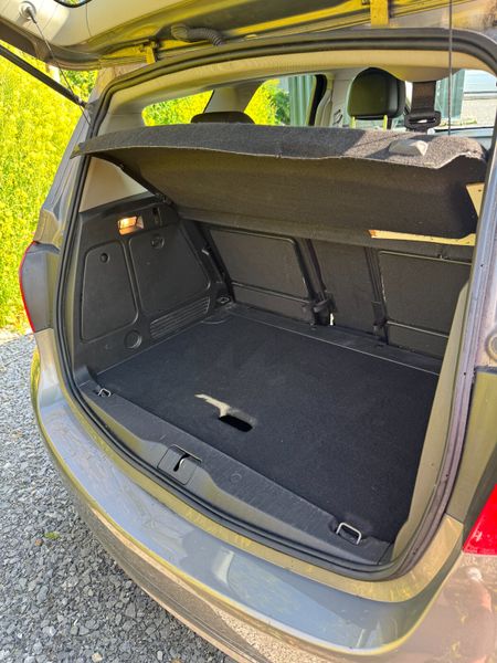 151 Opel Meriva SC 1.6CDTI.. Low KMs 353313108