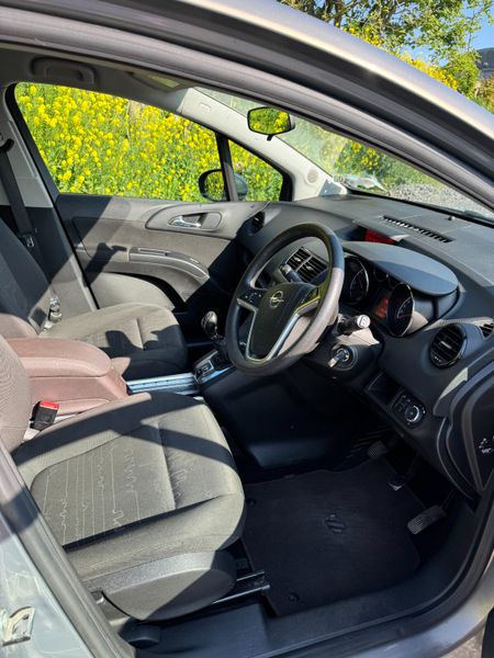 151 Opel Meriva SC 1.6CDTI.. Low KMs 353313135