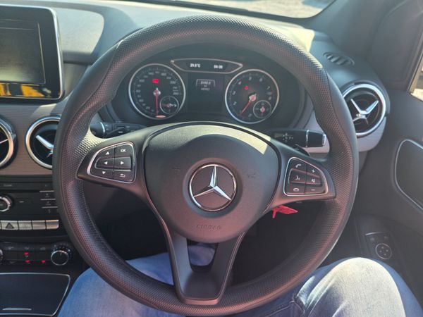 Mercedes-Benz B-Class 2017 Automatic 353339067