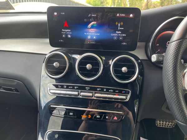 Mercedes-Benz GLC300d AMG Line Premium 353399215