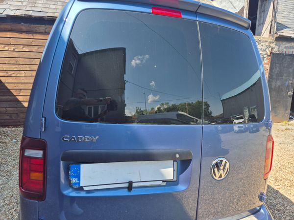 Volkswagen Caddy 2019 353444395