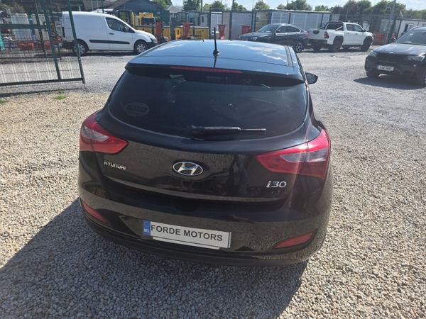 Hyundai i30 Van 2013 353462061