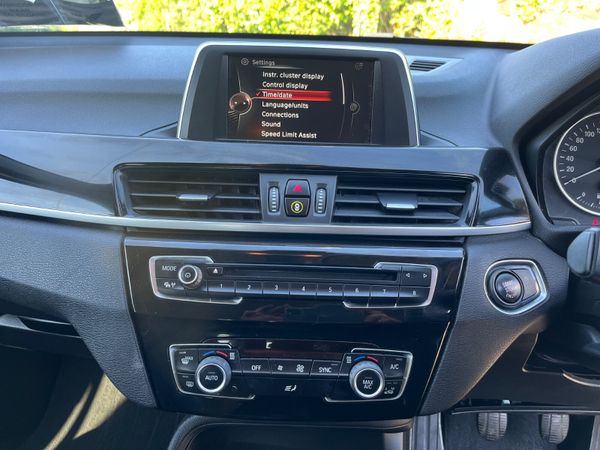BMW X1 sDrive  18d SE 2.0 353463856