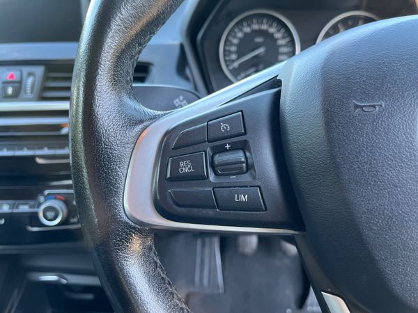 BMW X1 sDrive  18d SE 2.0 353463852