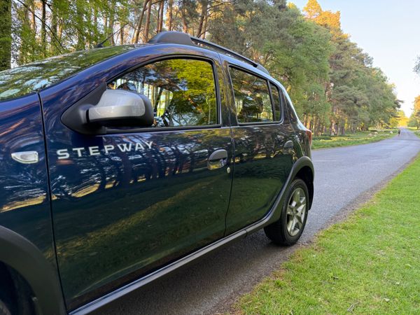 Dacia Sandero Stepway 2018 Tiny KM 353514799