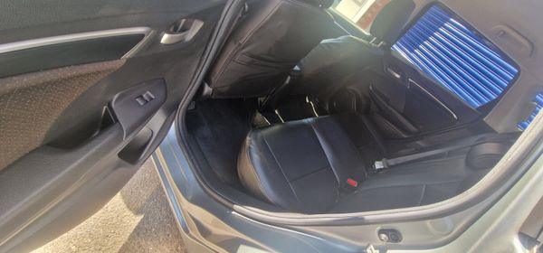 Honda Fit Hybrid Automatic 353529621
