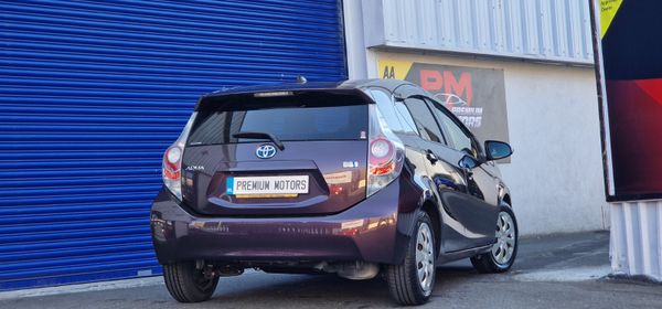 Toyota Aqua Hybrid Automatic leather pack 353533053