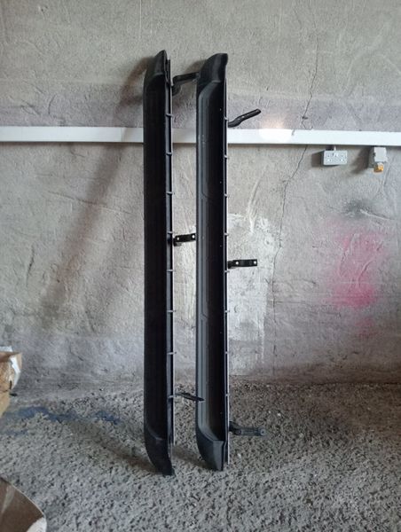 Landcruiser side rails 353582002