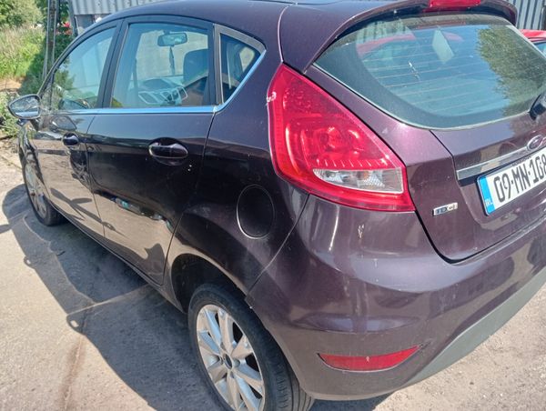 Ford fiesta 09 353603953