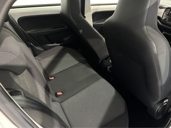 Volkswagen up! 1.0  MOVE Manual 60PS 5DR 353715938