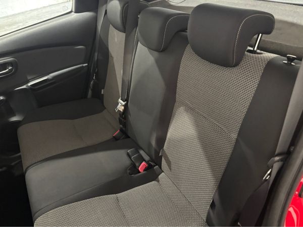 Toyota Yaris 1.5 HYBRID IRISH CAR AUTO 353715964
