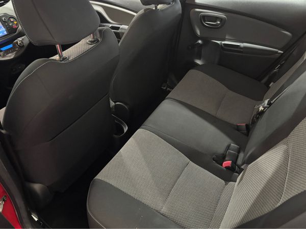 Toyota Yaris 1.5 HYBRID IRISH CAR AUTO 353715965