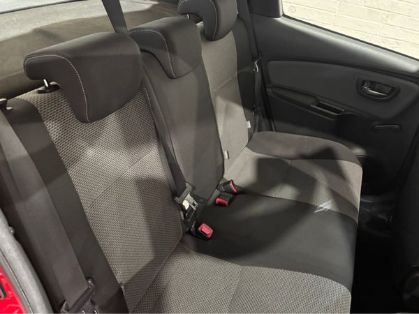 Toyota Yaris 1.5 HYBRID IRISH CAR AUTO 353715967