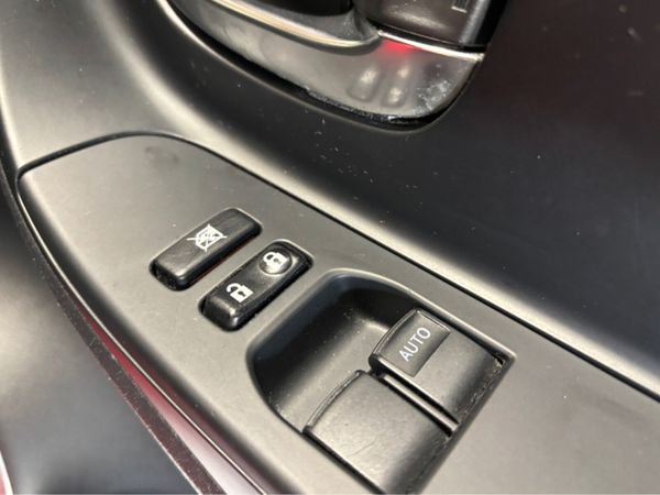 Toyota Yaris 1.5 HYBRID IRISH CAR AUTO 353715972