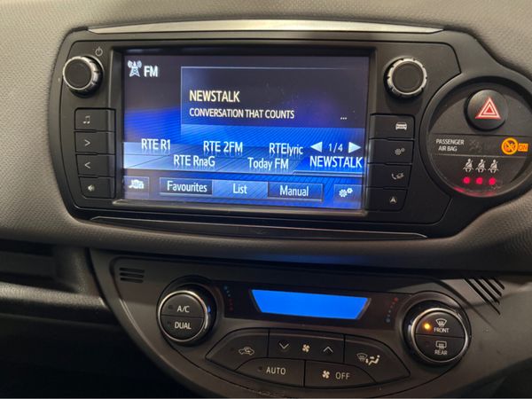 Toyota Yaris 1.5 HYBRID IRISH CAR AUTO 353715973