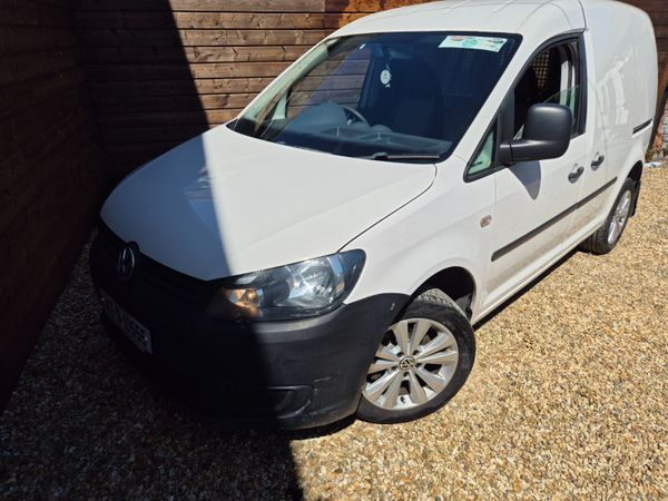 VW Caddy 2014 (142) 1.6 Tdi 353783785