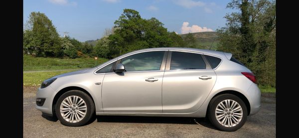 Opel Astra 2015 353838935