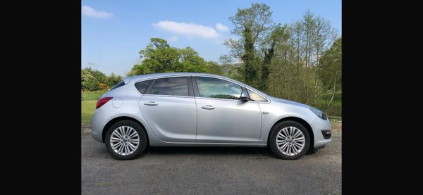 Opel Astra 2015 353838939
