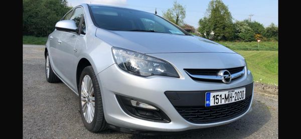 Opel Astra 2015 353838931
