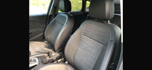 Opel Astra 2015 353838946