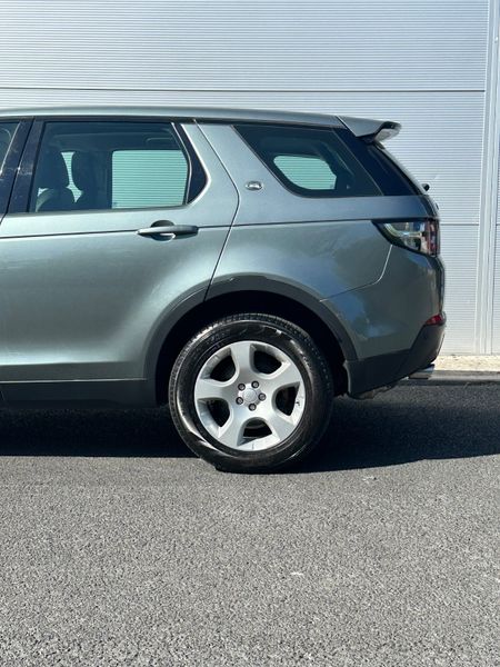 Discovery Sport *7 Seater *Glassroof 353839639