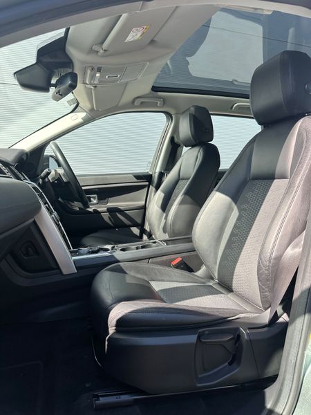 Discovery Sport *7 Seater *Glassroof 353839756