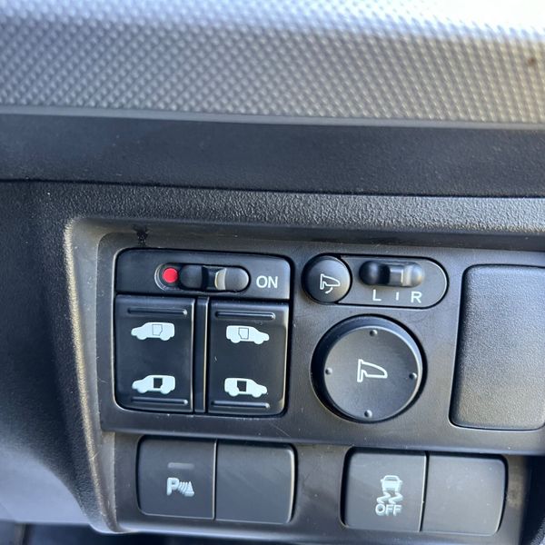 Honda Freed 2016 /1.5 Hybrid 7Seater 353859078