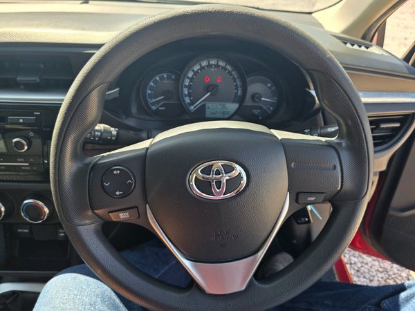 Toyota Corolla 2016 353861401