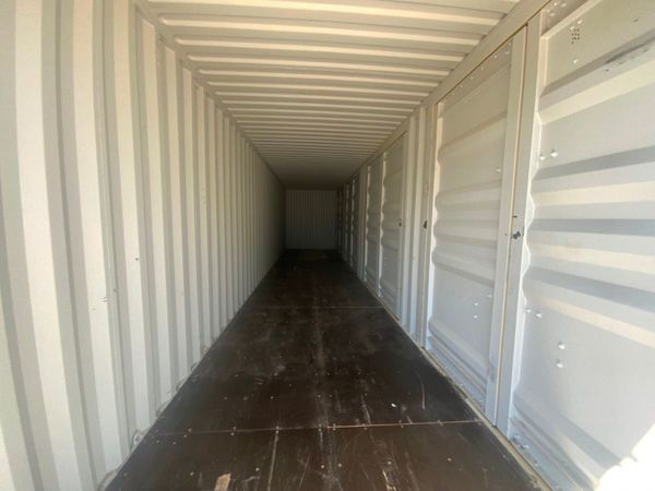 40ft HI CUBE SIDE DOOR SHIPPING CONTAINER...392. 353927574