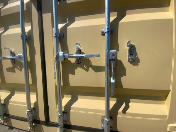 40ft HI CUBE SIDE DOOR SHIPPING CONTAINER...392. 353927570