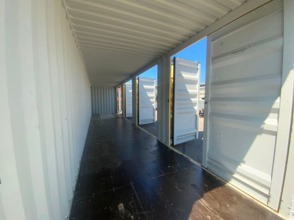 40ft HI CUBE SIDE DOOR SHIPPING CONTAINER...392. 353927585