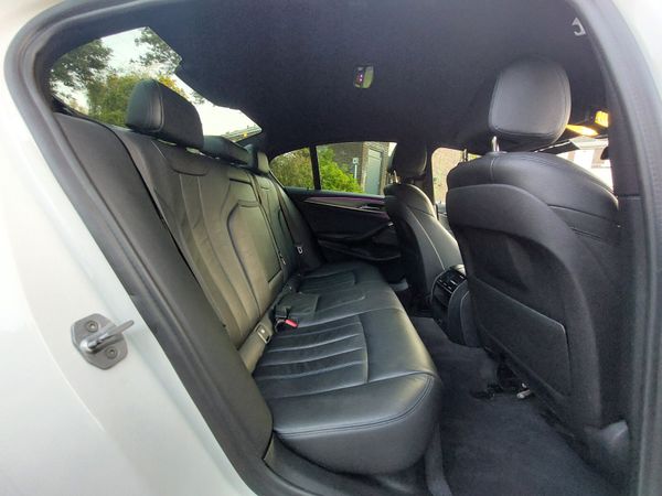 2017 BMW 520d M-Sport X-Drive *IMMACULATE* 353933849