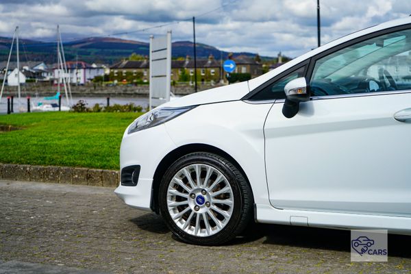 Fiesta Automatic 353944884