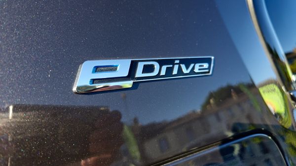 BMW 5-Series 2017 G30 AA APPROVED 353974241