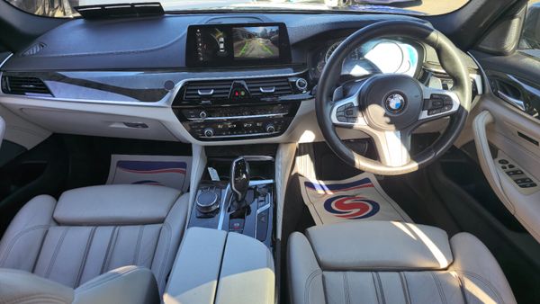 BMW 5-Series 2017 G30 AA APPROVED 353974290